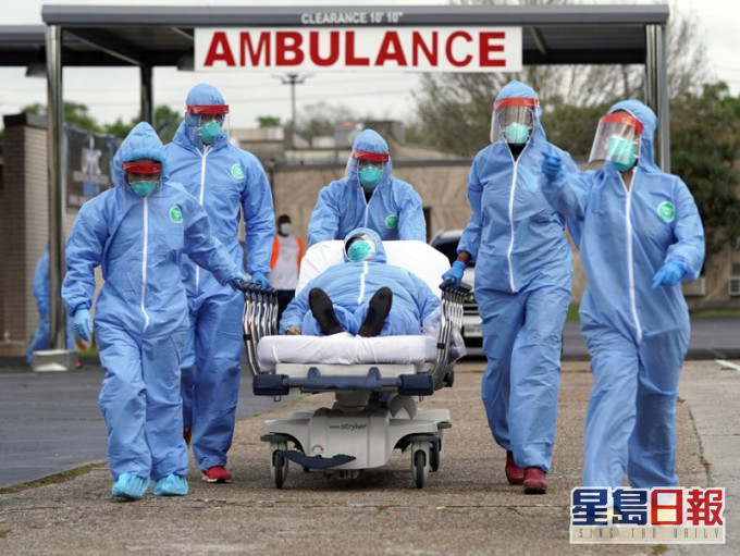 全球新冠疫情破70萬,多國拉起警報實施隔離。AP