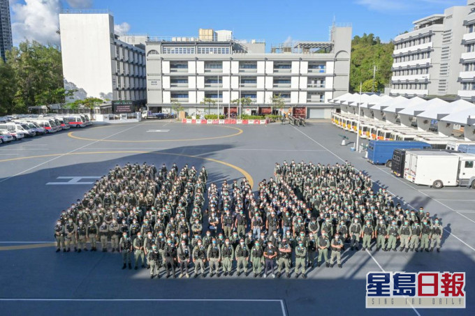 400名防暴警合照。 資料圖片