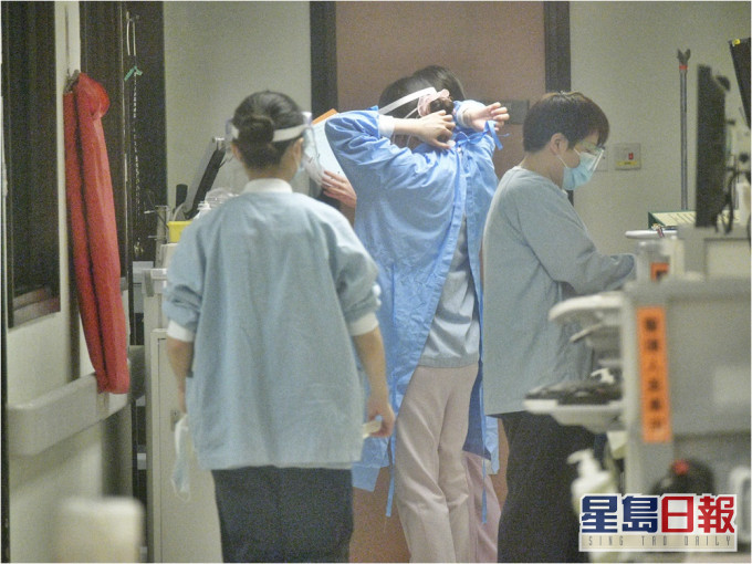 再多13名新冠病人康复出院。资料图片