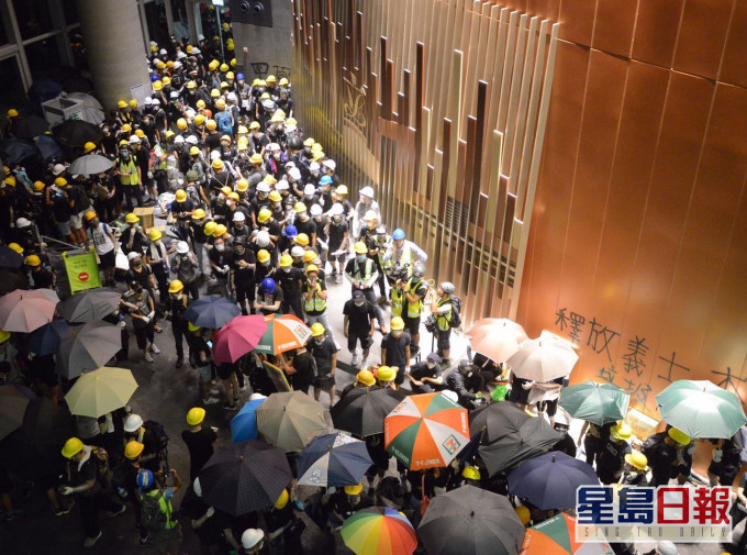 組織發表聯署信,指理解抗爭者的絕望和憤怒。