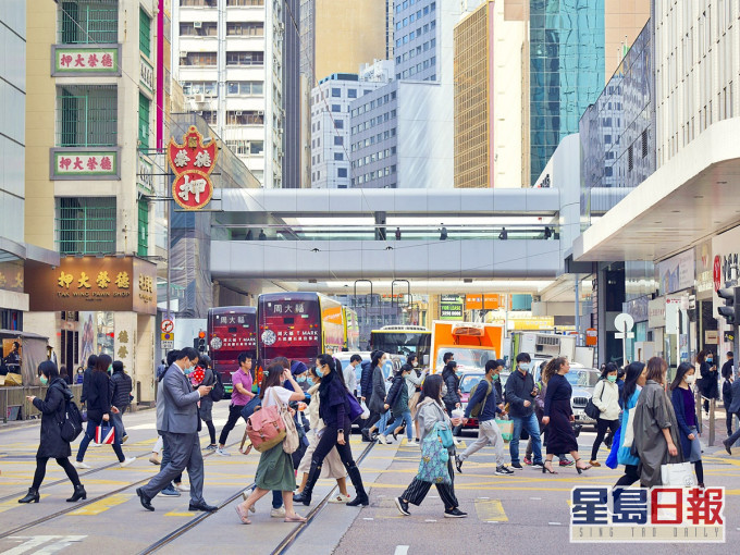 金管局指95%受访者表示银行「放宽」批出贷款。资料图片