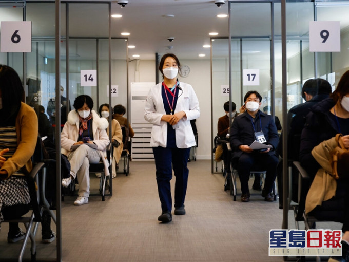 南韓宣布,本月24日起,將要求入境人士提交陰檢測性證明的措施擴大至本國公民。AP圖片
