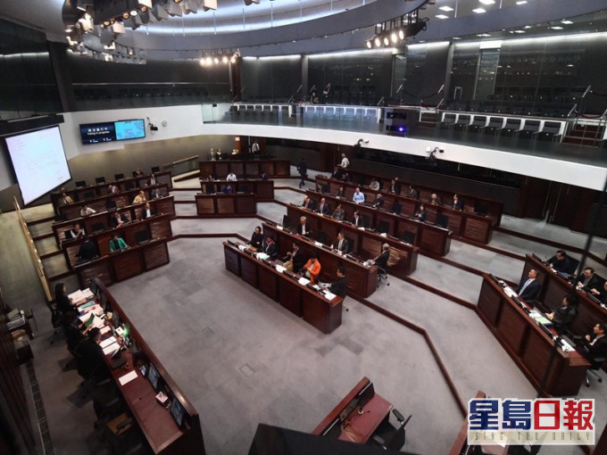 九月立法會選舉是非建制派與建制派大決戰的時刻。(資料圖片)