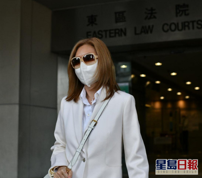 寇鸿萍否认逃税。
