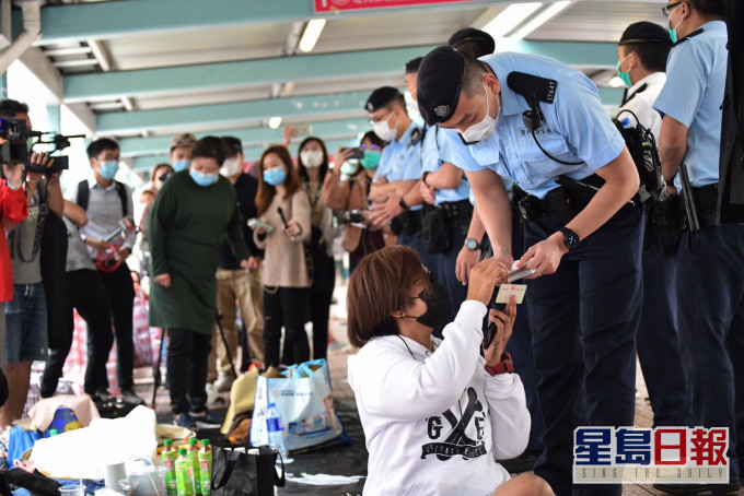 警方到旺角巡查。