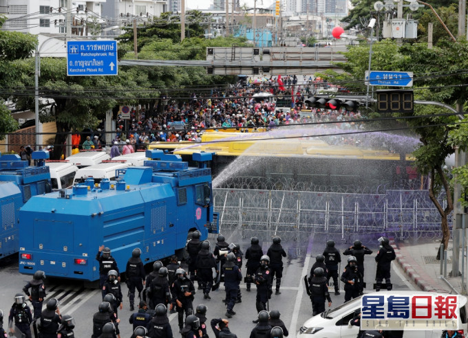 泰國爆發嚴重警民衝突。AP