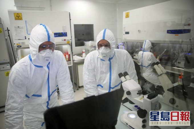 英國再發現新冠病毒新變種。AP資料圖片