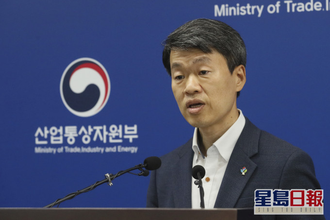 韓產業通商資源部貿易投資室長羅承植表示日本政府沒有解決問題的意思。AP 