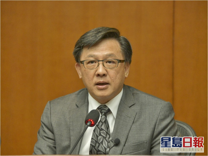 何君堯批評歷屆特首均不得民心。資料圖片