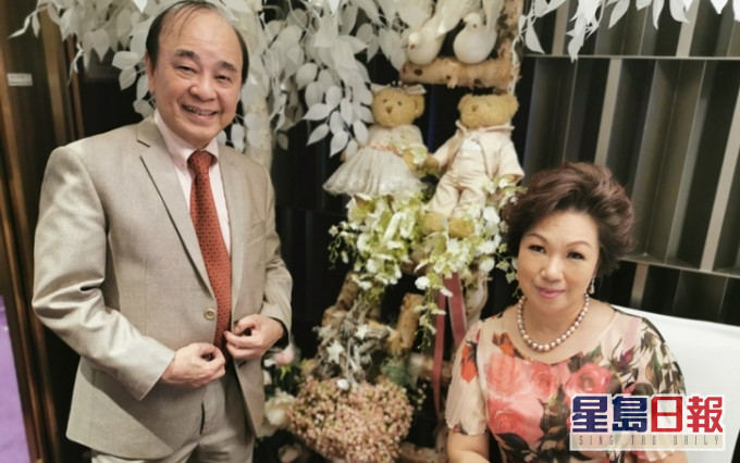 鄧美玲日前跟馬主何文超共偕連理。