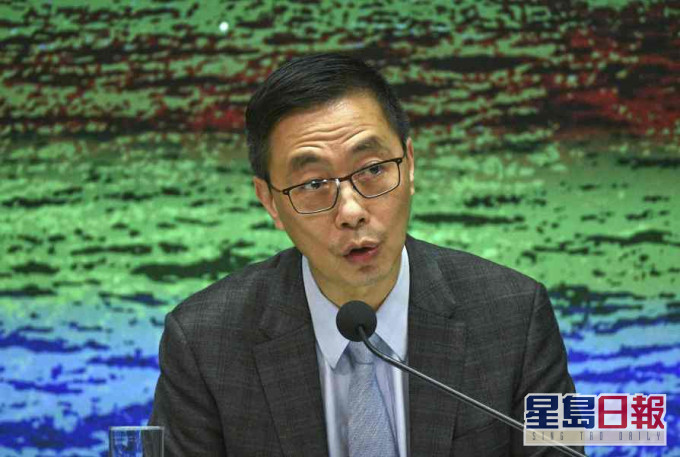 楊潤雄指若疫情好轉有信心可以如期開考。