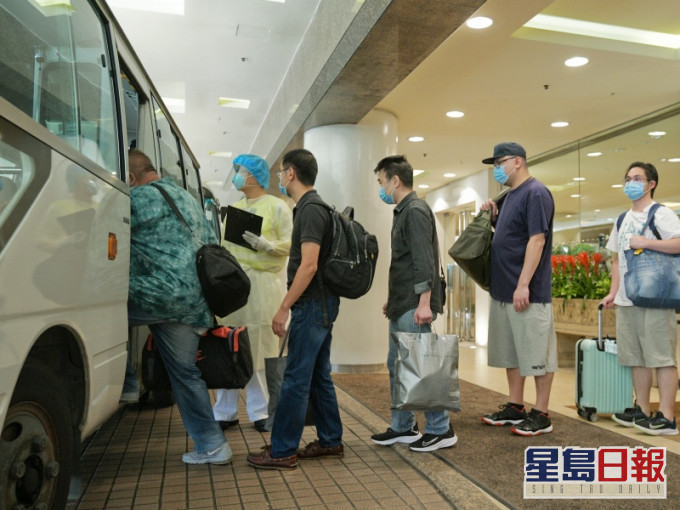 卫生署指密切接触者必须到检疫中心接受强制检疫。资料图片