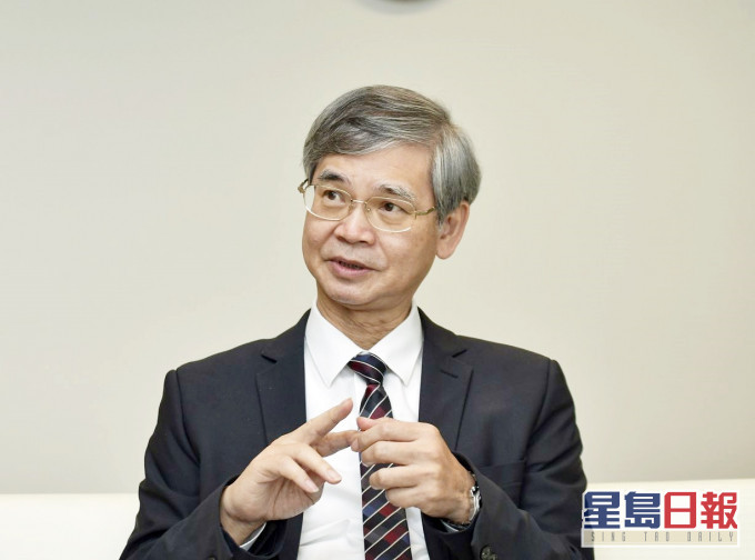 罗致光表示,政府一直致力提升院舍的服务质素。资料图片