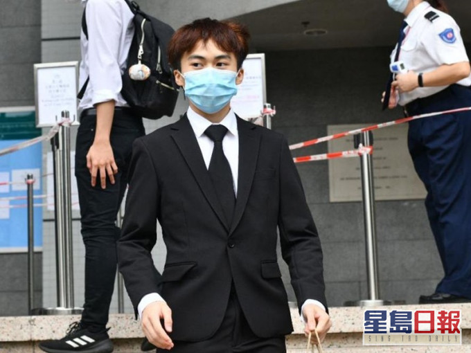 被告陳軍佑。