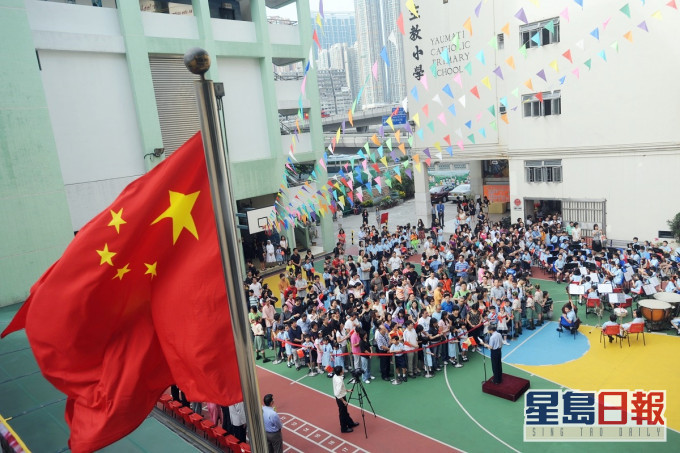 教育局澄清沒有要求學校必須使用國民身份認同的量表,指是校本的決定。資料圖片