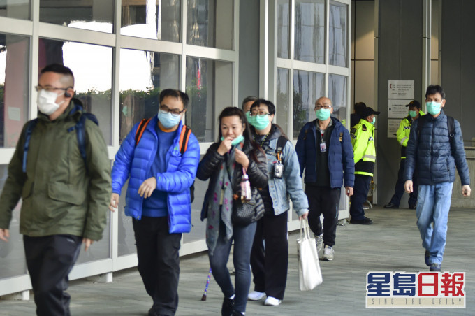 政府爭取可行下全面恢復公共服務。資料圖片