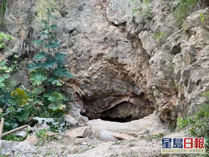 河南一家三口在廢棄礦洞中身亡,疑與非法開採者有關。網圖