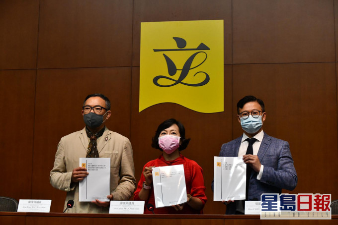 委員會主席麥美娟則呼籲,希望議員能善用時間,討論餘下議案。