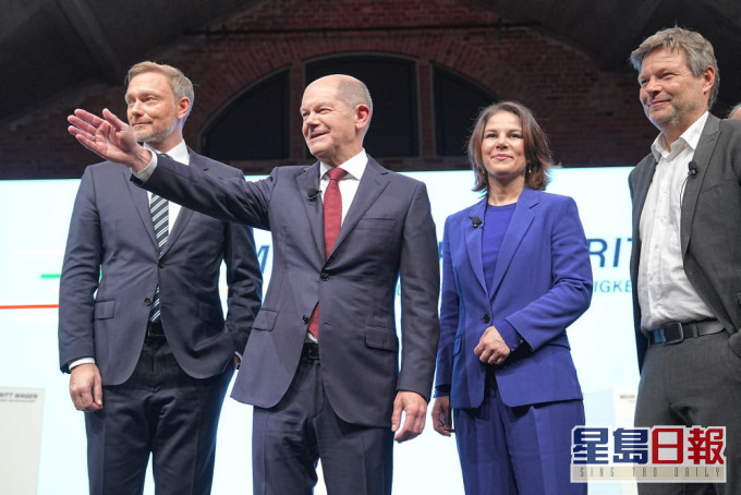 德國三黨領導人為組成聯合新政府達成協議。AP圖片