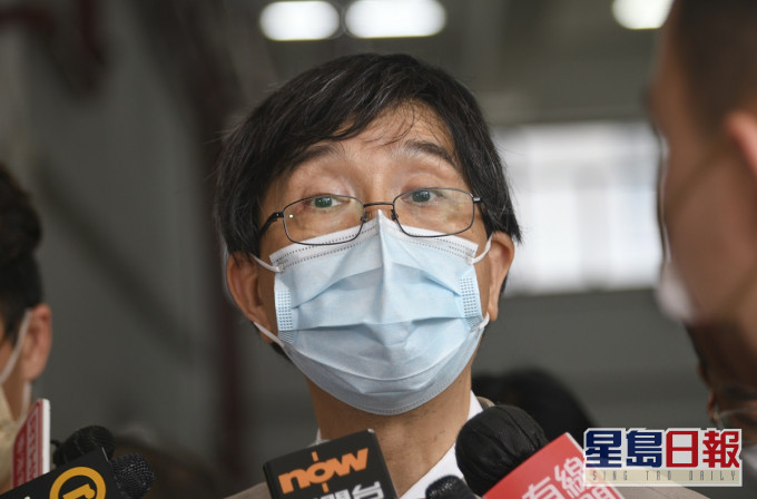袁國勇說少女是否由凍肉包受感染言之尚早。資料圖片