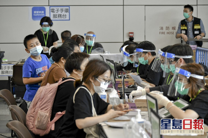 林郑月娥指曾向中央解释,香港要连续14天清零有困难。资料图片