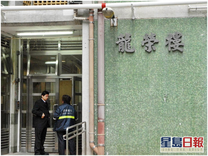 案发于龙荣楼。资料图片