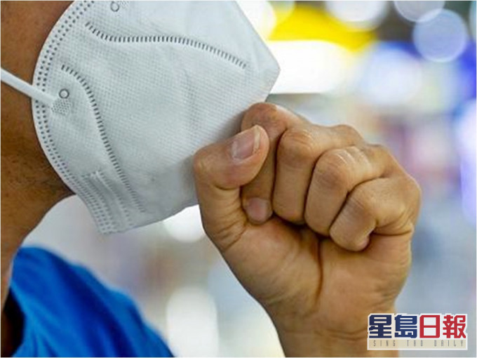 廣州一名男子為請假,竟謊稱染上新冠肺炎。示意圖