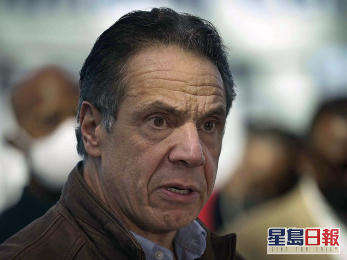 超過55名紐約州民主黨議員聯署一封信件,集體要求科莫辭職。AP圖片