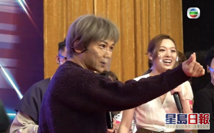 邓智坚在记者会扮「姜蓉」,惹姜涛粉丝不满。