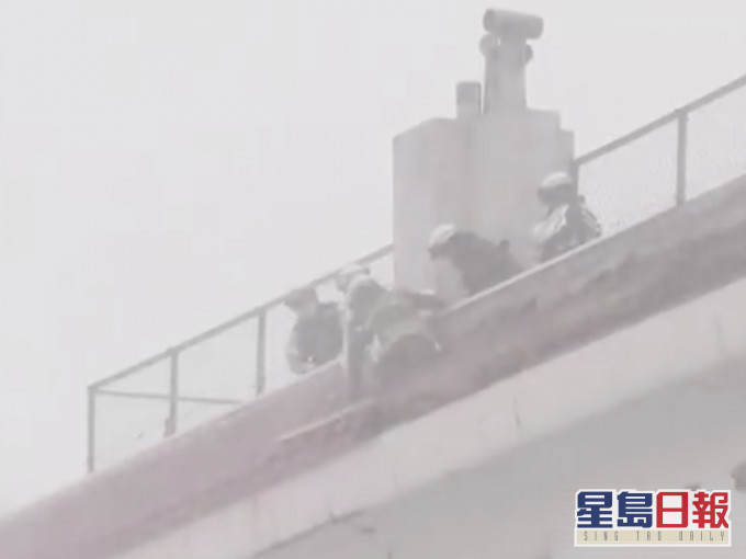 日本氣象廳預告,或會於今日至凌晨期間出現「近幾年來最猛烈的暴風雪」。影片截圖