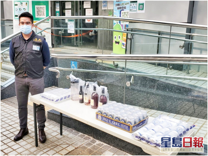 莊德謙督察相信被捕的15歲少年是酒客。