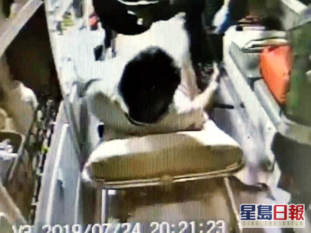 姓陳的男傷者當日送院情況。網圖