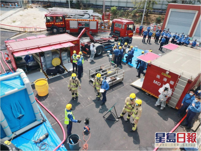 跨部門進行重大事故演習。警方圖片
