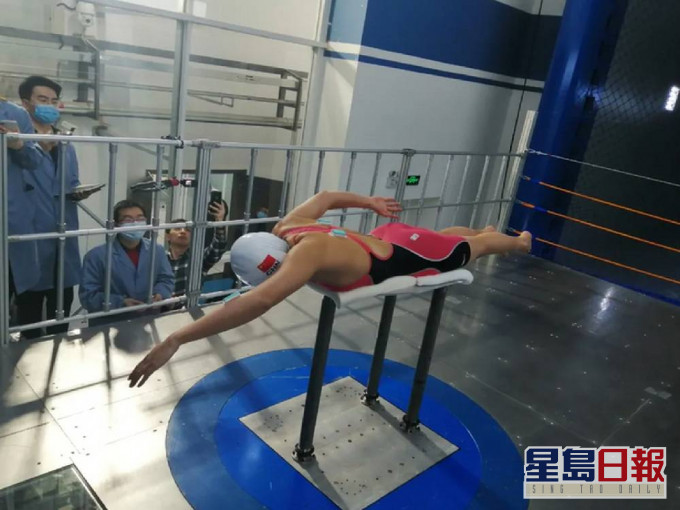 中国航天科技运用在奥运游泳选手训练。网上图片