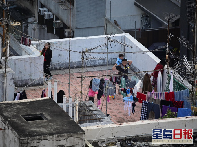 政府於上周六圍封佐敦指定區域,有當區居民指因而被同事當「怪物」看待。資料圖片