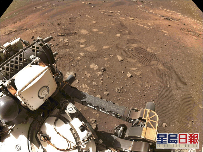 NASA资助研究表示,火星水分潜藏在地壳矿物中。AP资料图片