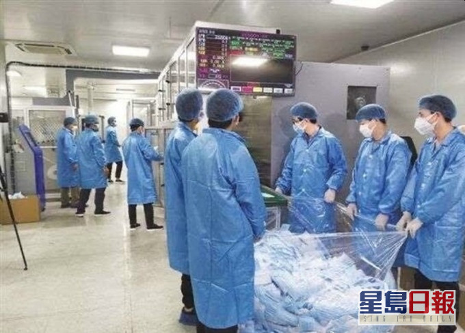 世界最高速口罩机广州市番禺区投产,每分钟制千个口罩。(网图)