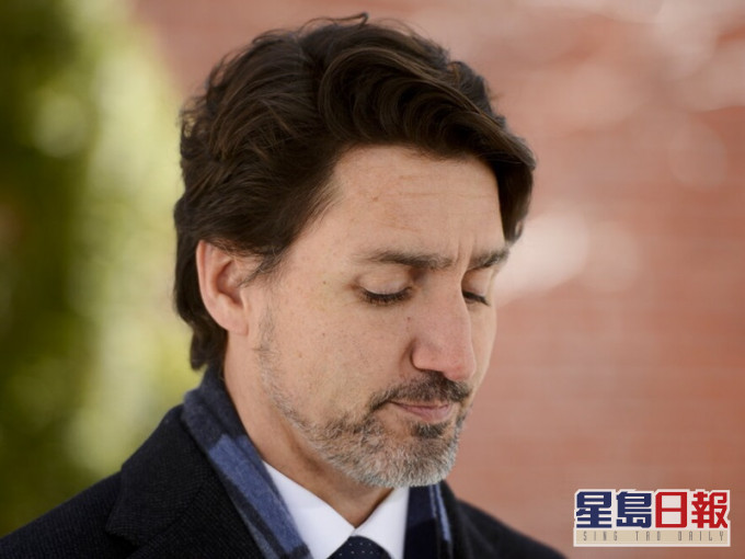 調查指出加國人偏信醫護,總理杜魯多信任程度遠比醫護低38%。AP