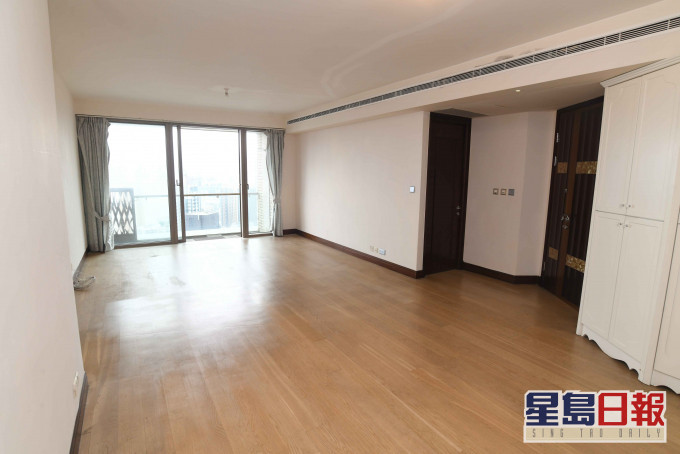这是半山壹号半山径26号高层单位,实用面积1661方尺。