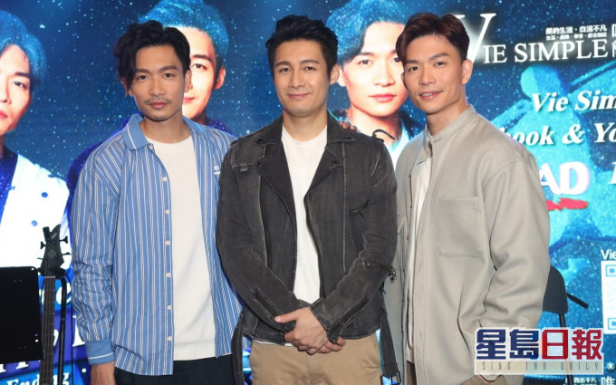 翟威廉在團隊中負責曲詞及財政,周志康即謂幫對方生意宣傳作報答。