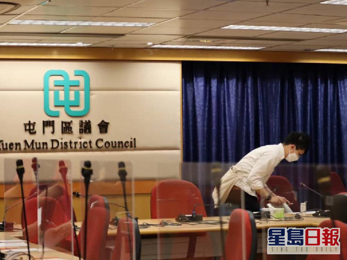 屯門區議會再一次流會。區議員黃丹晴fb圖片。