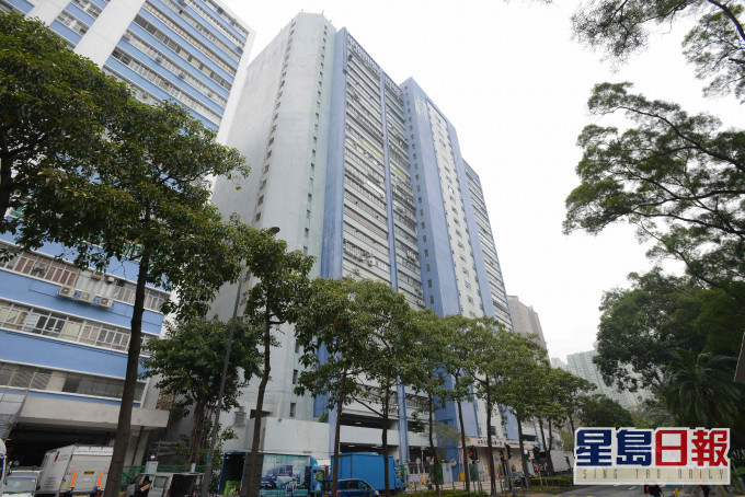 黎智英等工廈帶政治色彩,遭「踩盤壓價」。