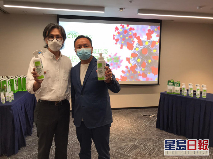 柏桥生物科技公司研发消毒喷雾及搓手液。