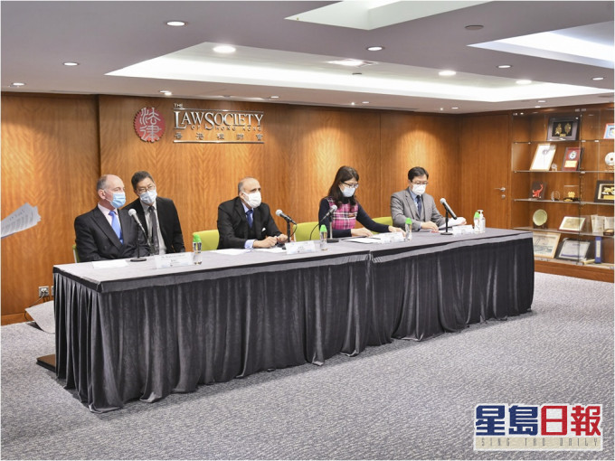 律師會接管黃馮律師行,導致多名客戶的資金被凍結。資料圖片