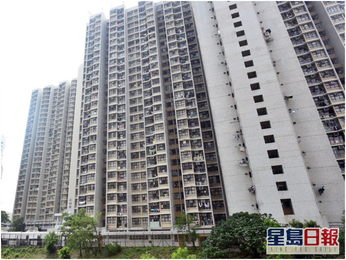 葵盛东邨一名4月中从印度返港的居民初步确诊新冠肺炎。资料图片