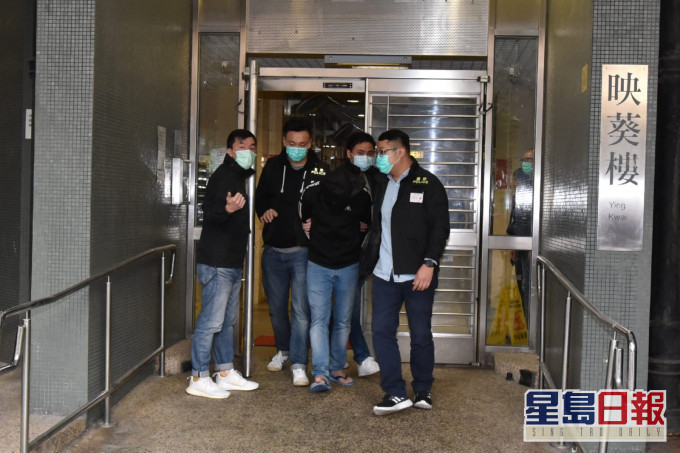 警方拘捕疑犯。