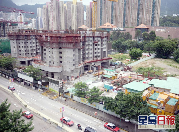 新一期绿置居包括钻石山启钻苑的2,112个单位。资料图片