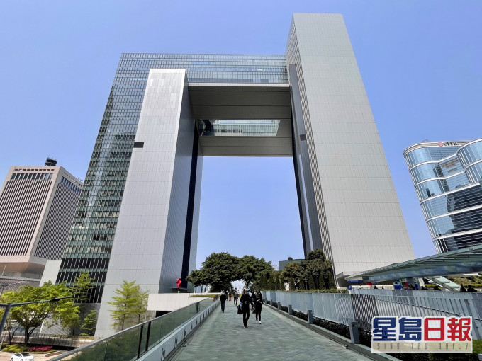 調查指,市民對特區政府的不滿率達62%。資料圖片