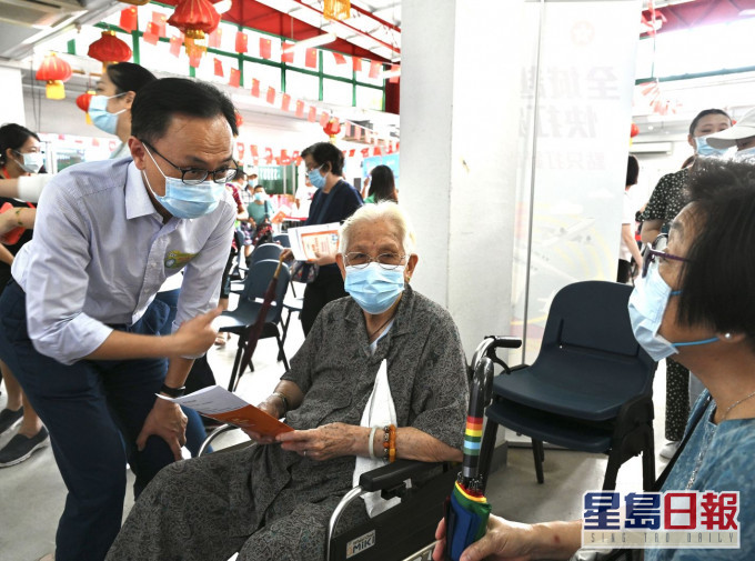 聶德權到場視察。政府新聞處圖片