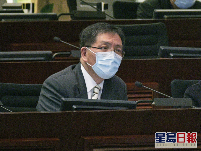 對於港台節目被批違「一國兩制」原則,梁家榮指會深切反省。資料圖片